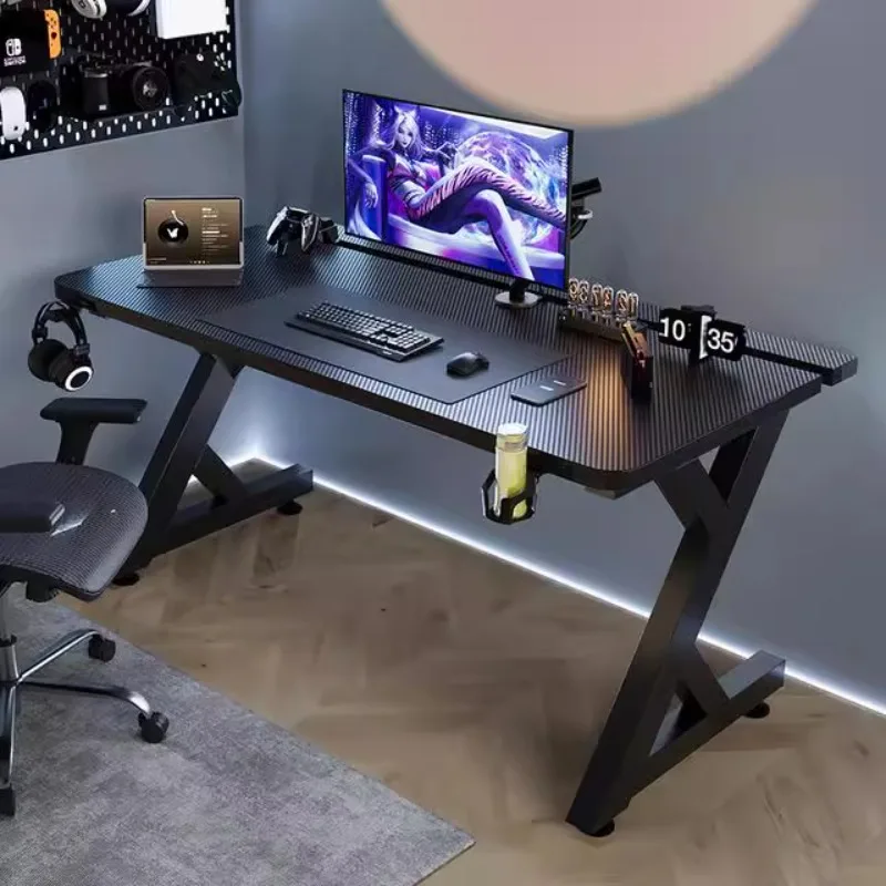Q Minimalist Black Computer De - Desk Setup Art recensie en prijs